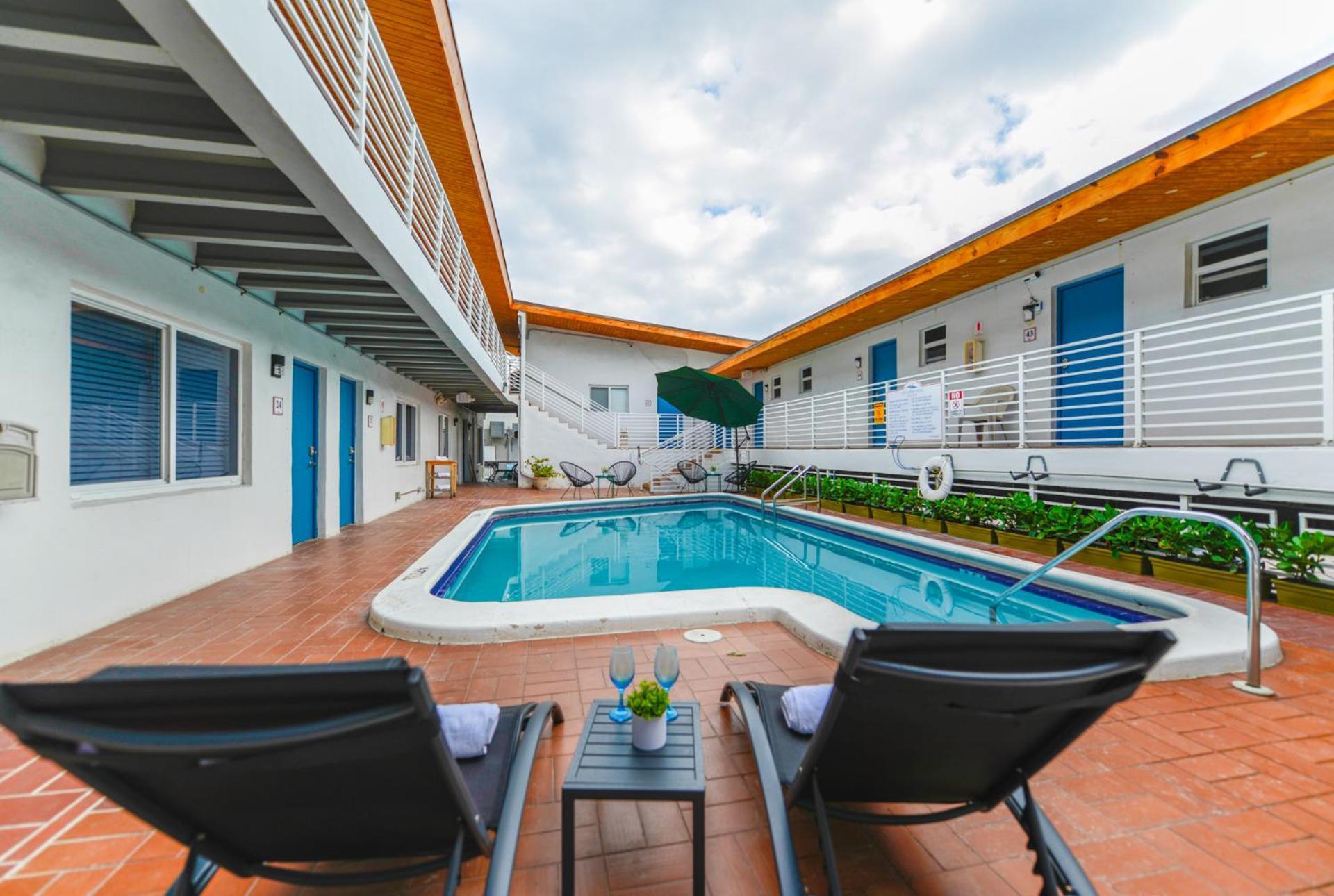 Spacious Studio With Balcony And Parking At The Beach -M46 ฮอลลีวูด ภายนอก รูปภาพ